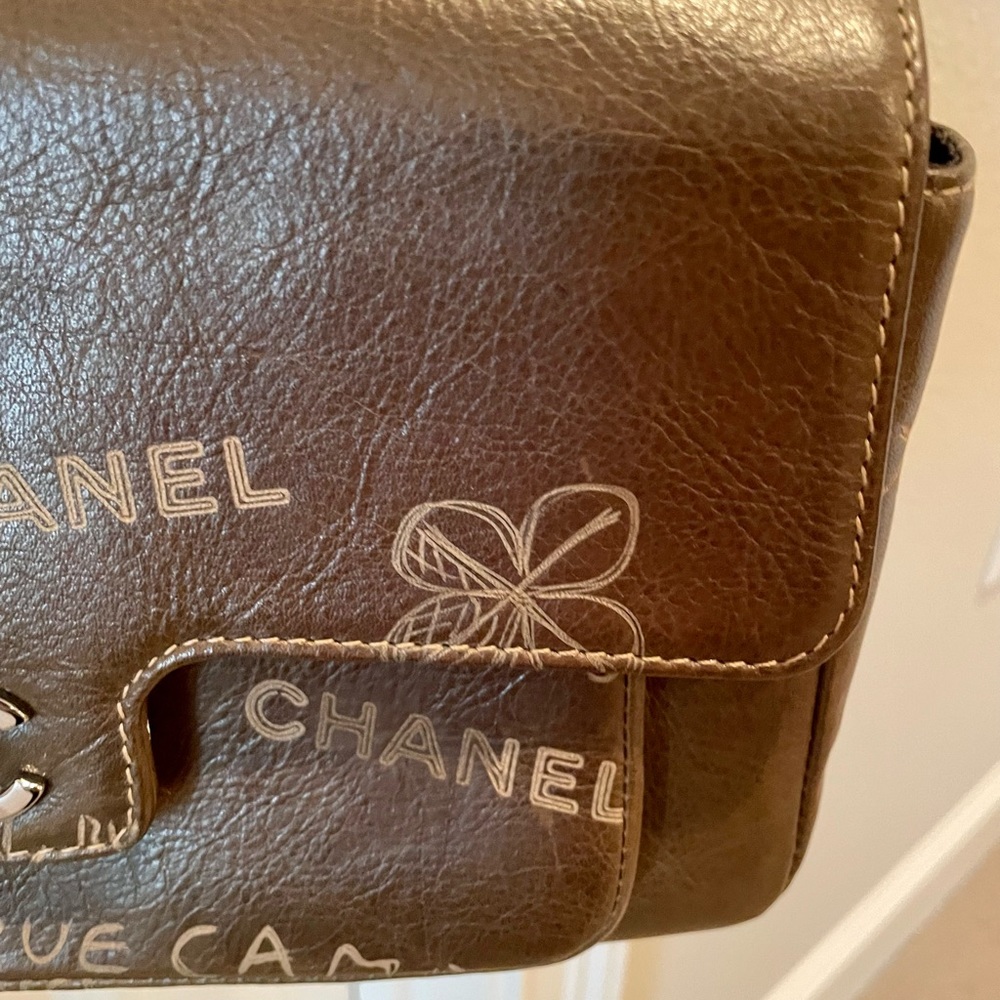Chanel Mademoiselle Graffiti Flap coco handbag - Picture 3 of 14